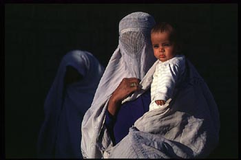 "Antenatal care" in Afghanistan per assistere le donne in gravidanza