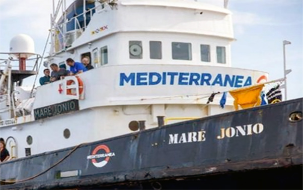 nave_mare_ionio_mediterranea