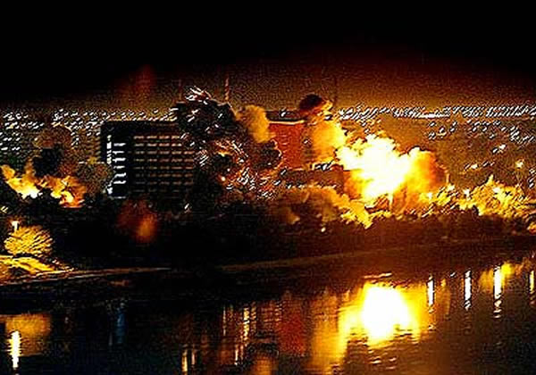 Baghdad, mezzanotte di fuoco