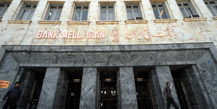 Ue, nuove sanzioni contro l'Iran bloccate le attività della banca Melli