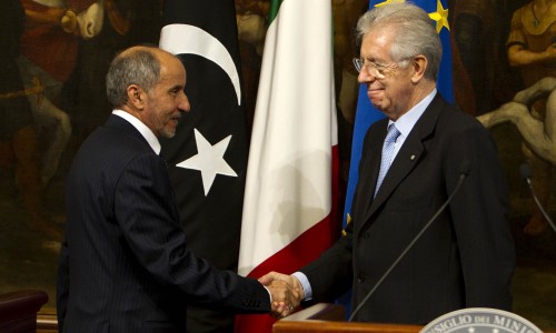 Monti in Libia per riallacciare i rapporti e dare il via al dopo Gheddafi