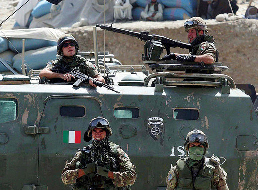 Soldati, inchiesta sul pianeta militare italiano